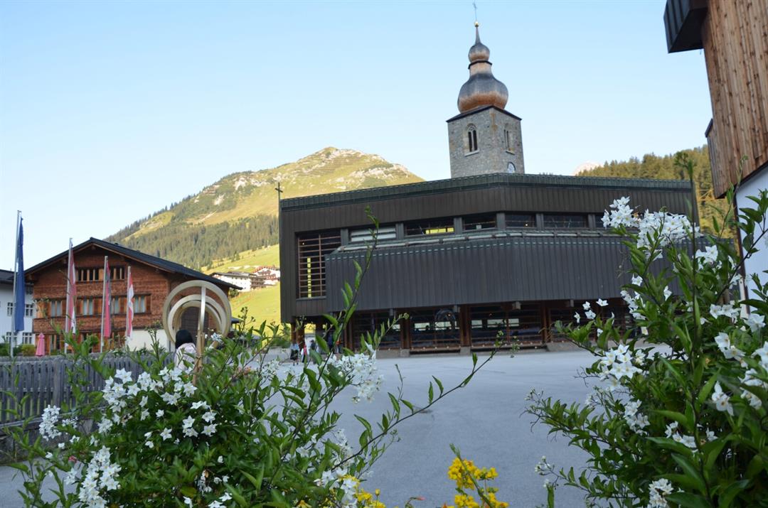 Neue und Alte Kirche Lech